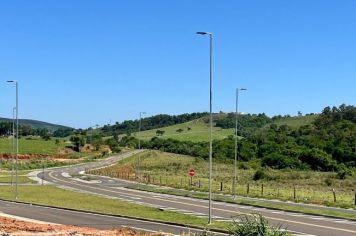 ACESSO RODOVIÁRIO AO PARQUE INDUSTRIAL